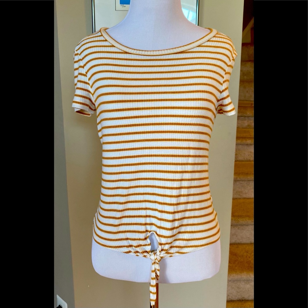 American Eagle t-shirt